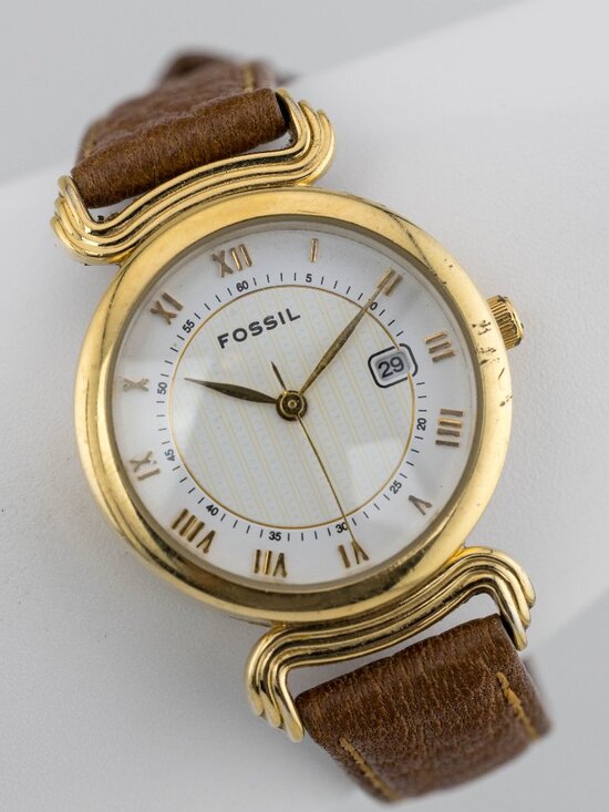 Fossil ES-8613 Genuine Leather Band Quartz Analog Women\'s Watch New Battery main image 9